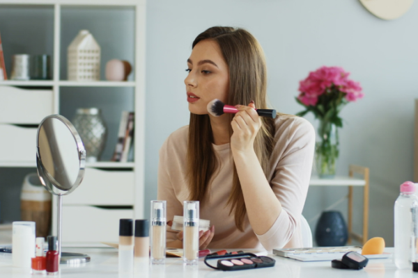 Как получать пассивный доход от онлайн-торговли косметикой? 